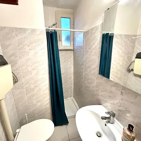 In Apartmán *